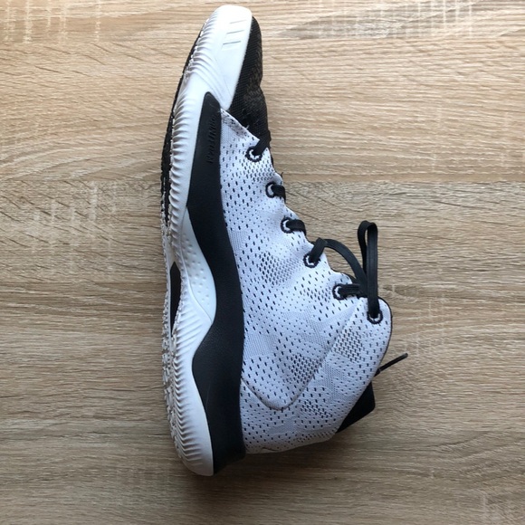 Crazy Heat Adidas Women’s - Picture 5 of 5